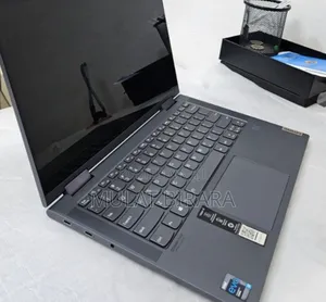 Photo - New Laptop Lenovo Yoga 7i 16GB Intel Core I7 SSD 1T
