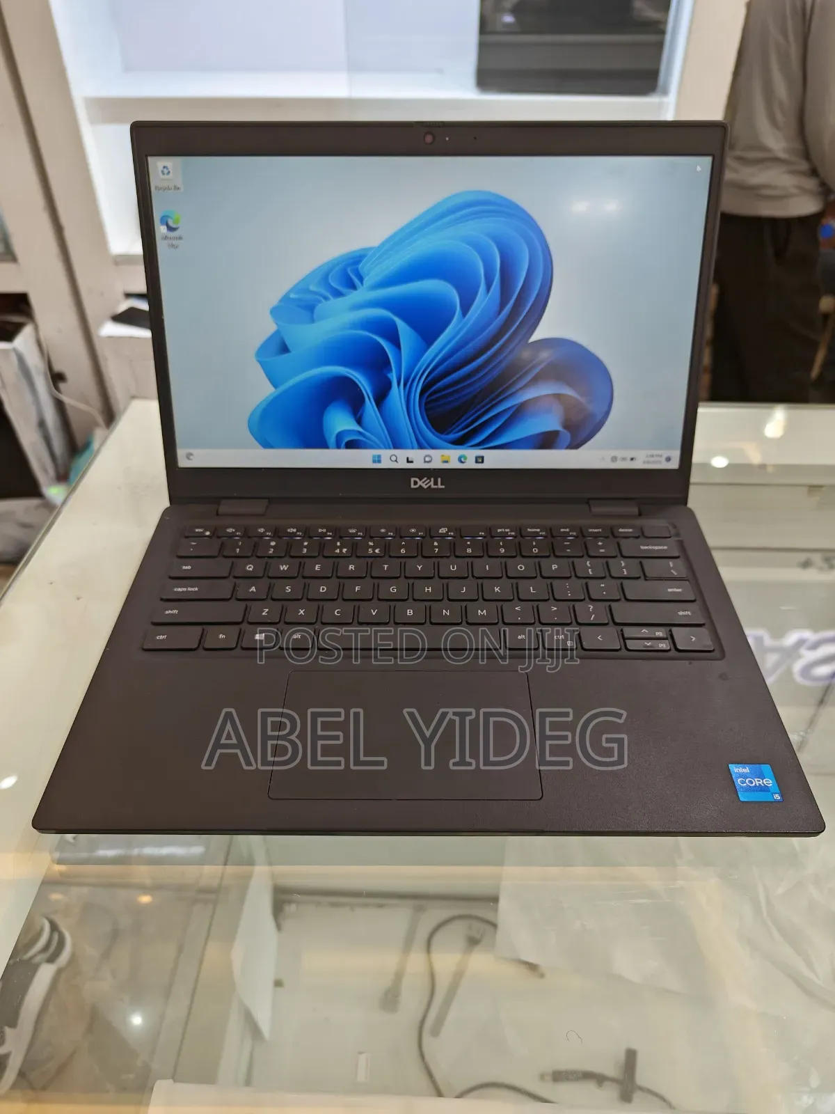 New Laptop Dell Latitude 14 8GB Intel Core I5 SSD 256GB