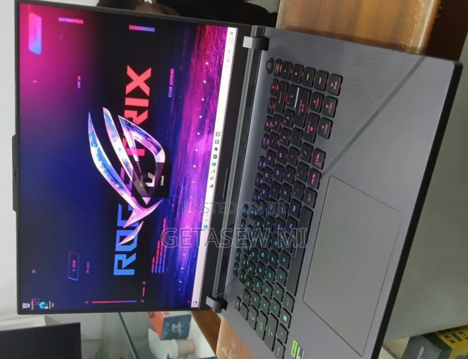 New Laptop Asus ROG Strix G15 32GB Intel Core I9 SSD 1T