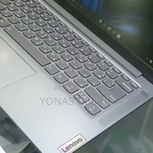 New Laptop Lenovo Ideapad 3 8GB Intel Core I5 SSD 512GB