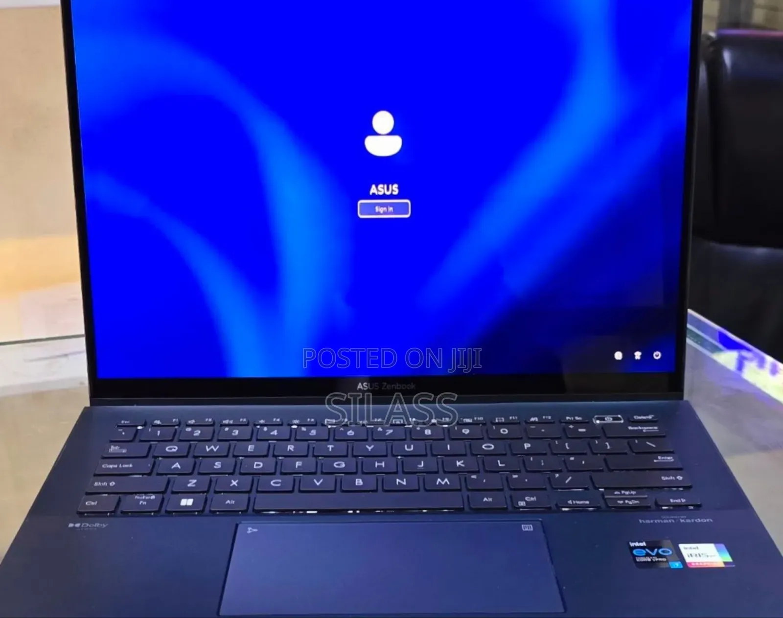 New Laptop Asus ZenBook UX510UW 16GB Intel Core I7 SSD 1T
