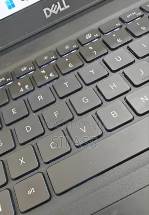 New Laptop Dell Latitude 5310 8GB Intel Core I5 SSD 256GB