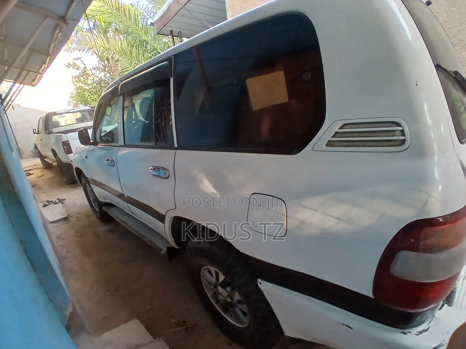 Toyota Land Cruiser 100 GX 4.2 D 2005 White