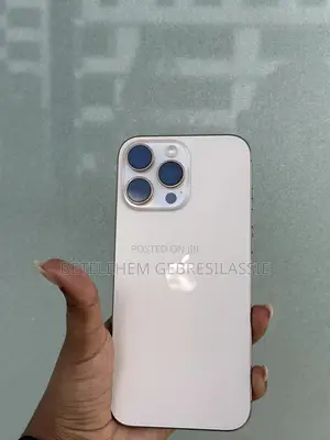 Photo - Apple iPhone 16 Pro Max 256 GB