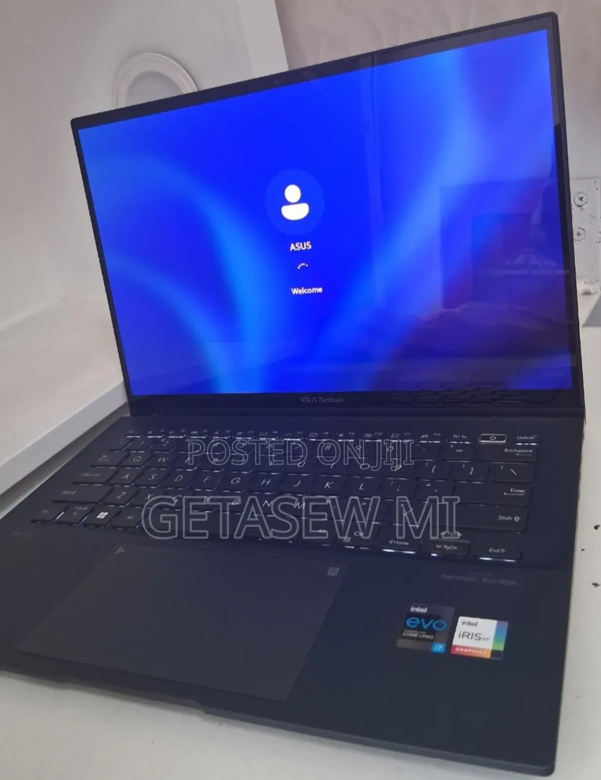 New Laptop Asus Zenbook 14 UX434 16GB Intel Core I7 SSD 512GB