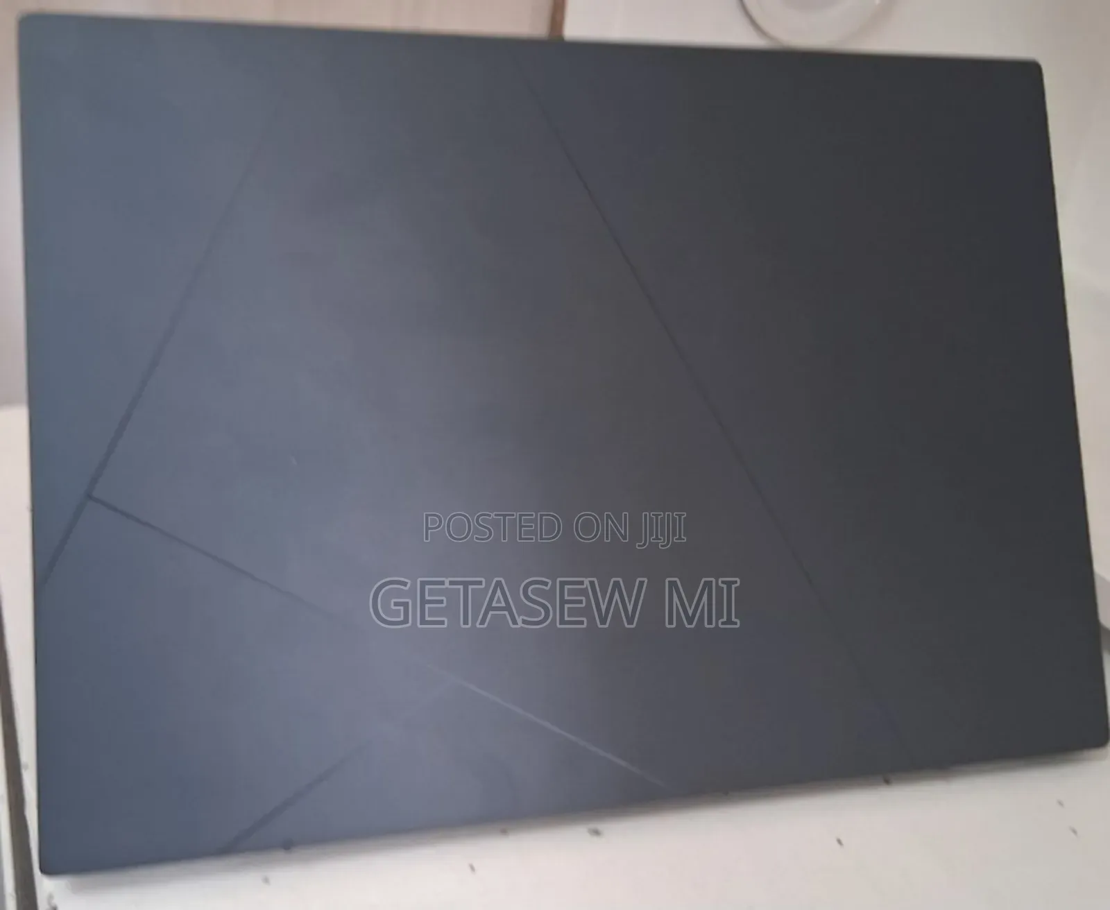 New Laptop Asus Zenbook 14 UX434 16GB Intel Core I7 SSD 512GB