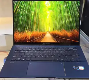 Photo - New Laptop Asus 16GB Intel Core I7 SSD 1T