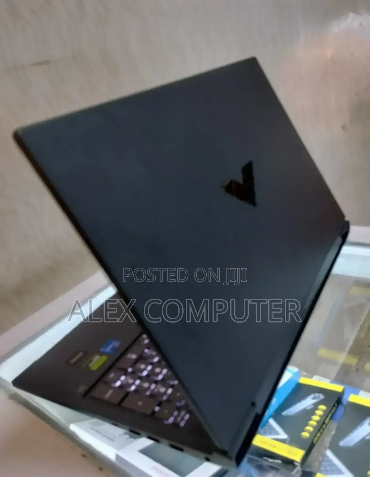 New Laptop HP Victus 15 16GB Intel Core I7 SSD 1T