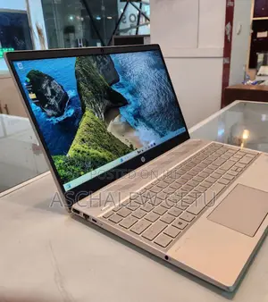 New Laptop HP Pavilion 15 8GB Intel Core I5 SSD 512GB