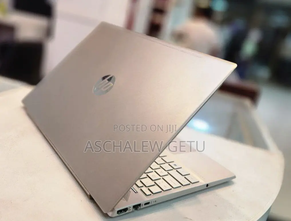 New Laptop HP Pavilion 15 8GB Intel Core I5 SSD 512GB