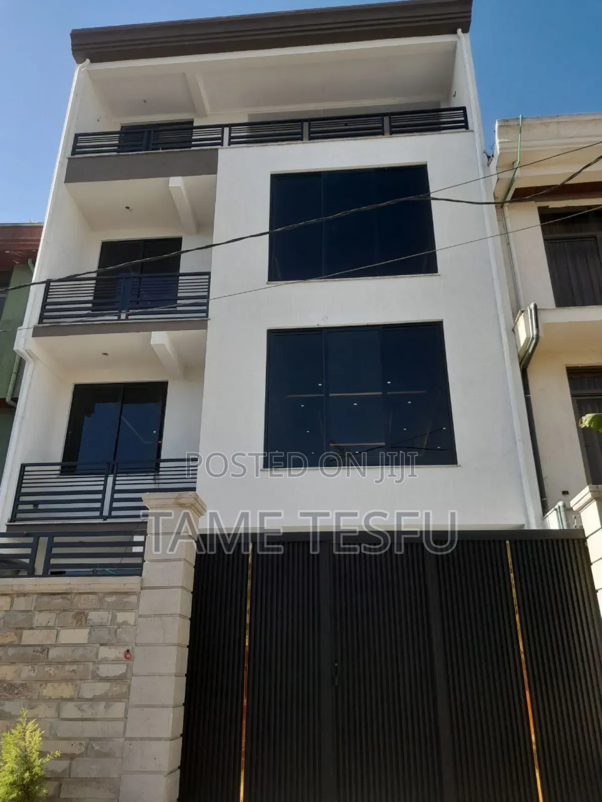 Furnished 6bdrm House in Hayat Compound, Bole for sale