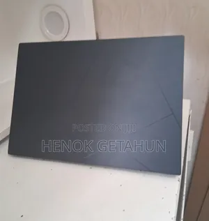 New Laptop Asus ZenBook 13 UX331UN 16GB Intel Core I7 SSD 1T