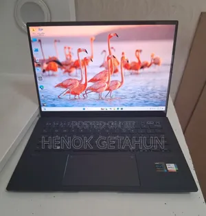 New Laptop Asus ZenBook 13 UX331UN 16GB Intel Core I7 SSD 1T