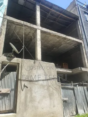 10bdrm House in Summit 1200M2, Bole for sale