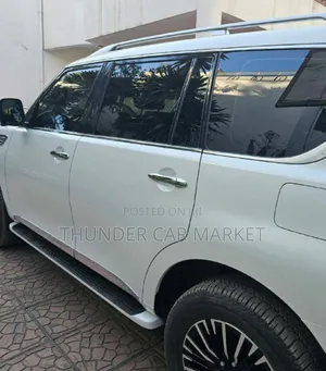 Nissan Patrol 2023 White