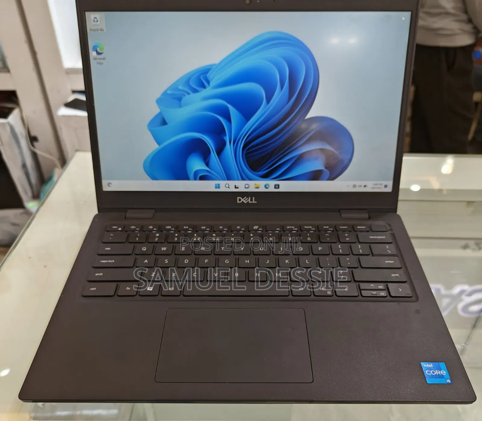 New Laptop Dell Latitude 5310 8GB Intel Core I5 SSD 256GB