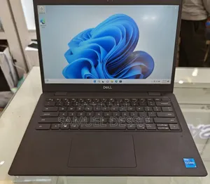 New Laptop Dell Latitude 5310 8GB Intel Core I5 SSD 256GB