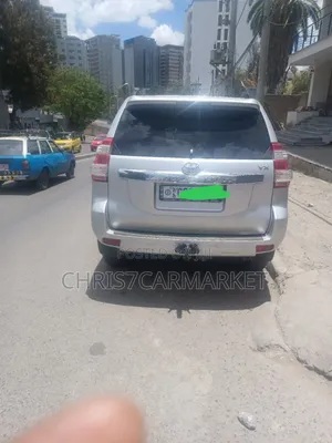 Toyota Land Cruiser Prado 3.0 172hp 2017 Silver