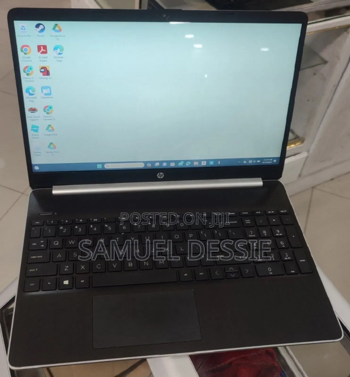 New Laptop HP Stream Notebook 8GB Intel Core I5 HDD 1T