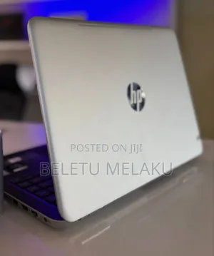 New Laptop HP Pavilion 14 8GB Intel Core I5 SSD 256GB