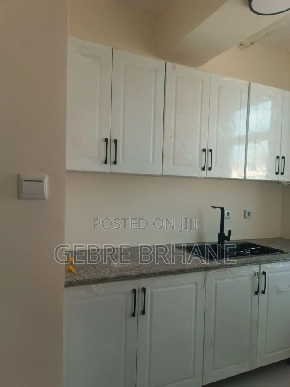 2bdrm Apartment in Apartment, Yeka for rent