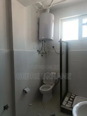 2bdrm Apartment in Apartment, Yeka for rent