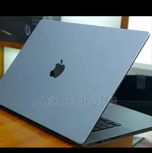 New Laptop Apple MacBook Pro M1 16GB Apple M1 Pro SSD 1T