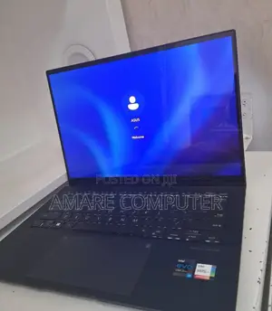 New Laptop Asus 16GB Intel Core I7 SSD 1T