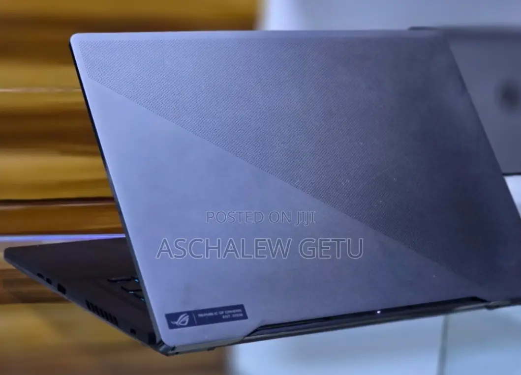 New Laptop Asus ROG Zephyrus G15 16GB Intel Core I9 SSD 1T