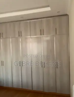 Furnished 1bdrm Apartment in Apartment, Yeka for rent