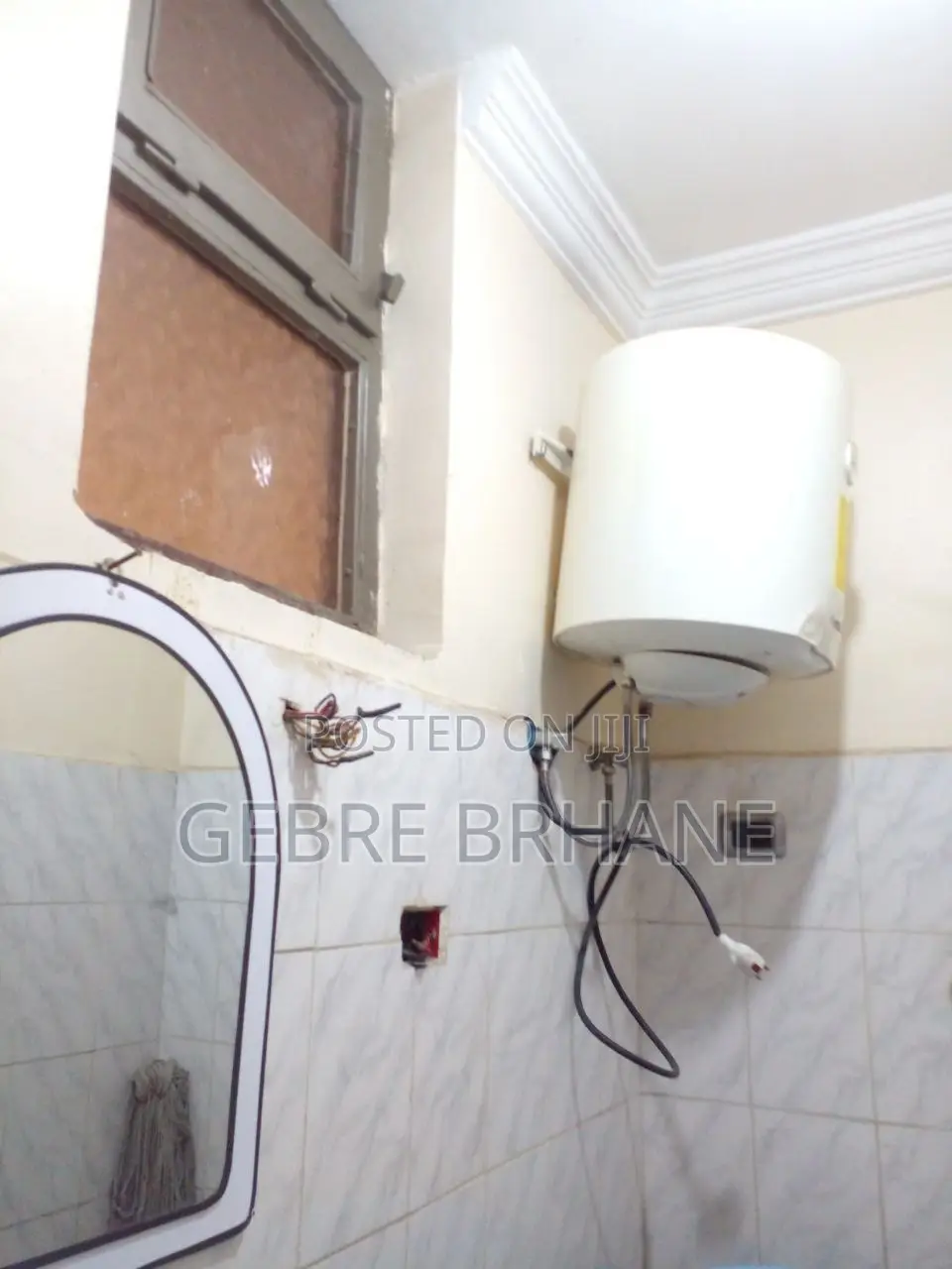 Furnished 1bdrm Apartment in Apartment, Yeka for rent