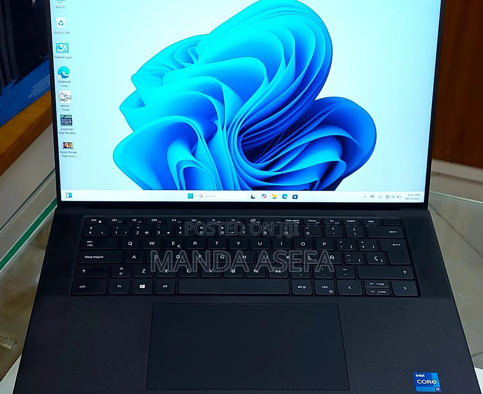 New Laptop Dell XPS 15 9510 16GB Intel Core I7 SSD 1T