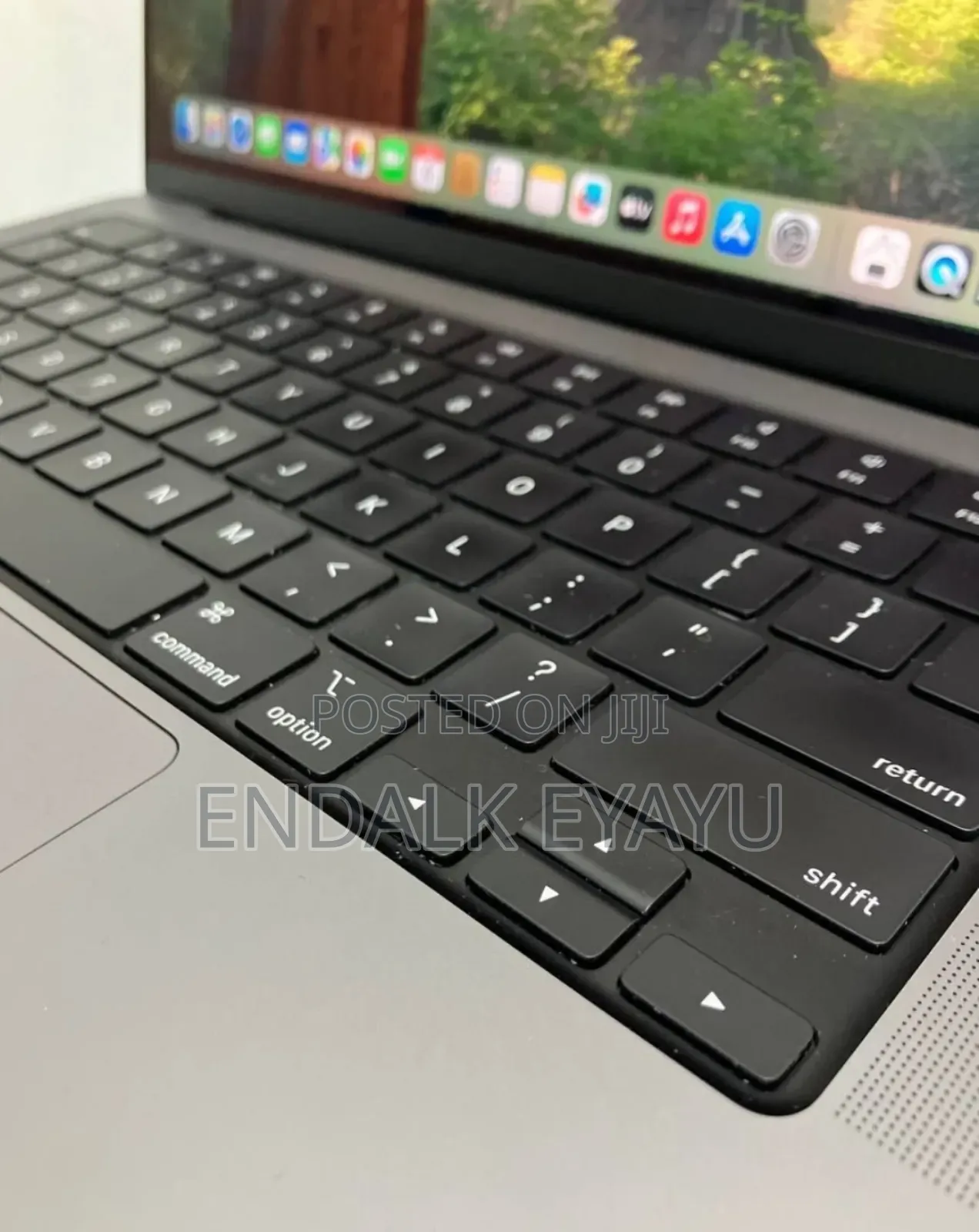 New Laptop Apple MacBook 16GB Intel Core I7 SSD 1T