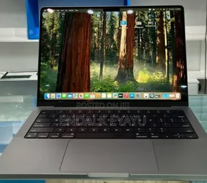 New Laptop Apple MacBook 16GB Intel Core I7 SSD 1T