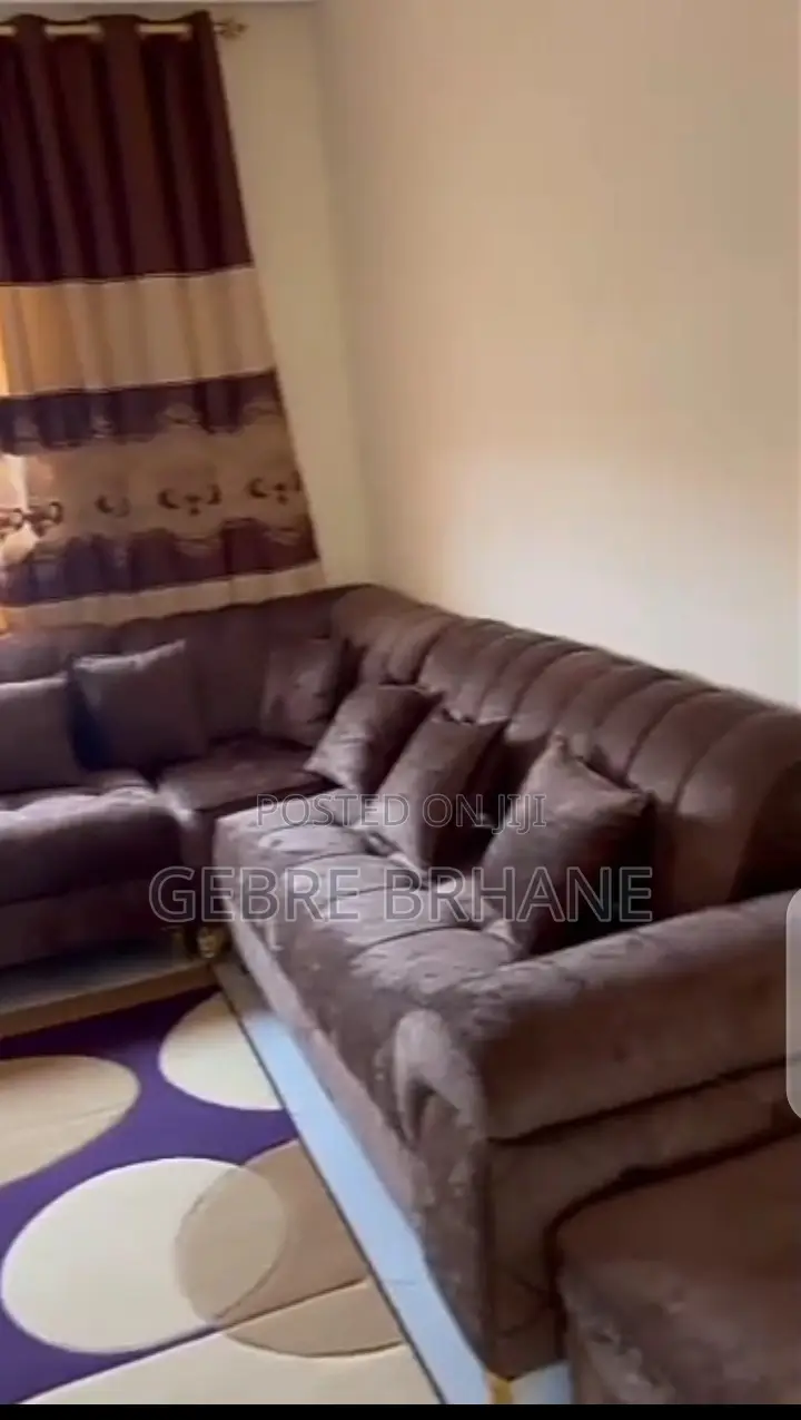 Furnished 2bdrm Apartment in Apartment, Yeka for rent