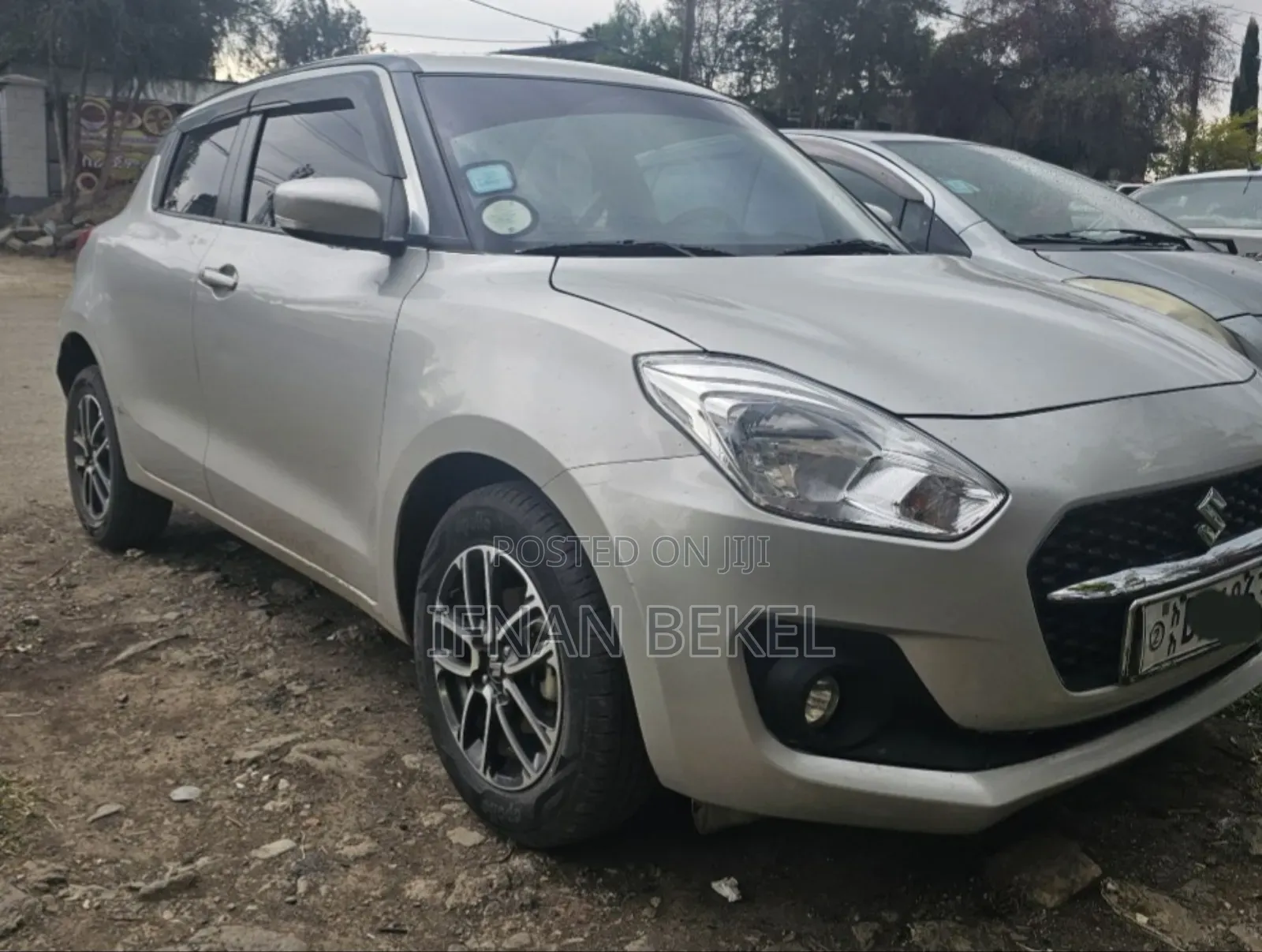 Suzuki Swift 2021 Silver
