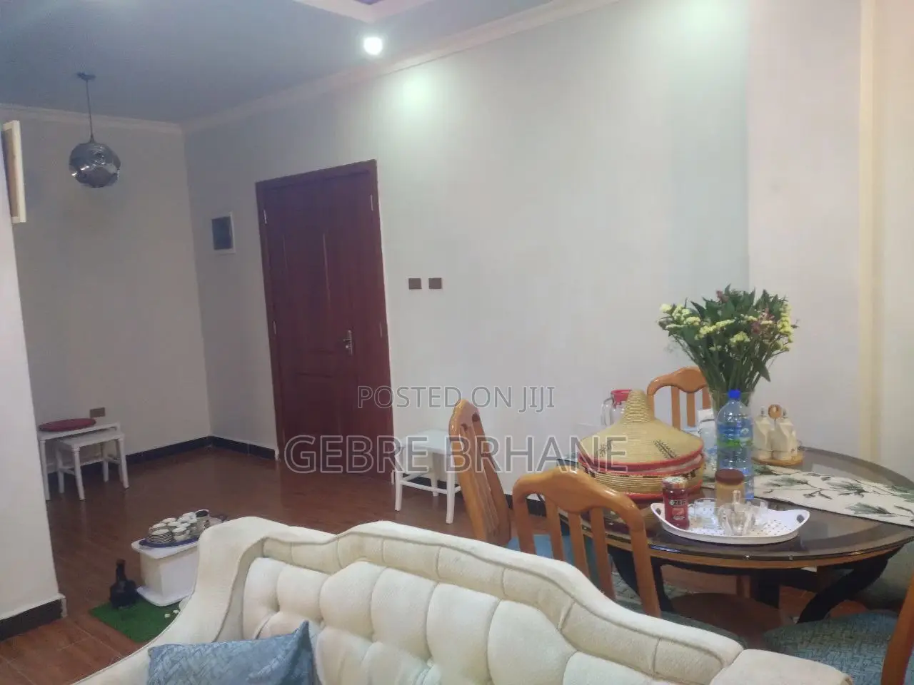 Furnished 3bdrm Apartment in Apartment, Yeka for rent