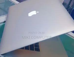 New Laptop Apple MacBook Pro 2013 8GB Intel Core I7 SSD 256GB