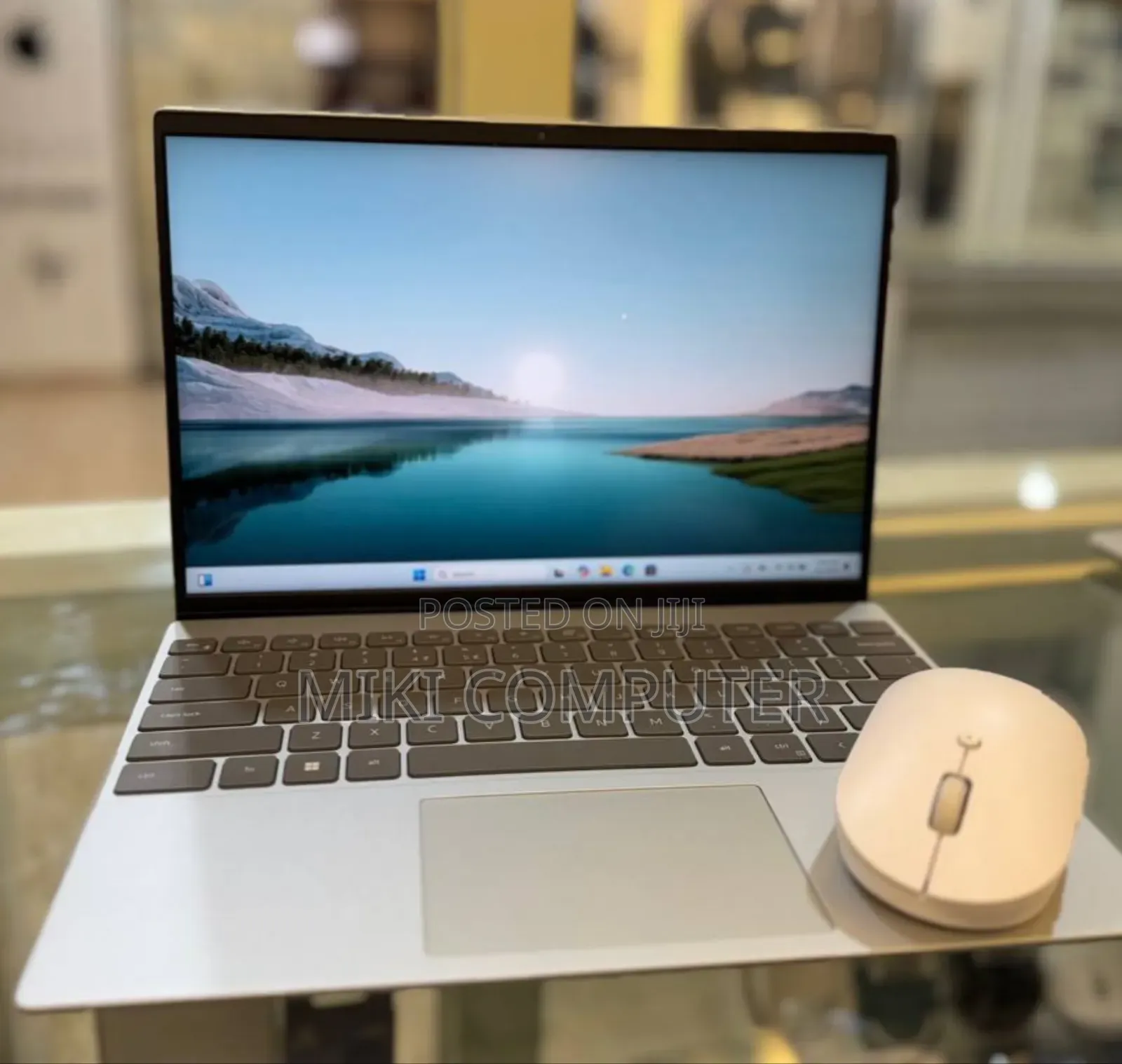 New Laptop Dell Inspiron 15 16GB Intel Core I5 SSD 512GB