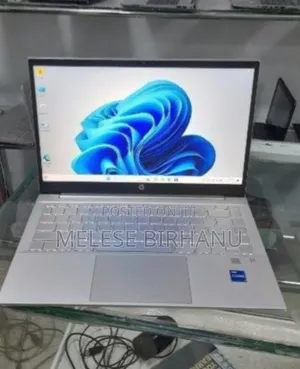 Photo - New Laptop HP 16GB Intel Core I7 SSD 512GB