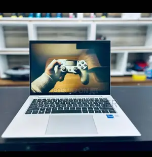 New Laptop HP EliteBook 840 16GB Intel Core I7 SSD 1T