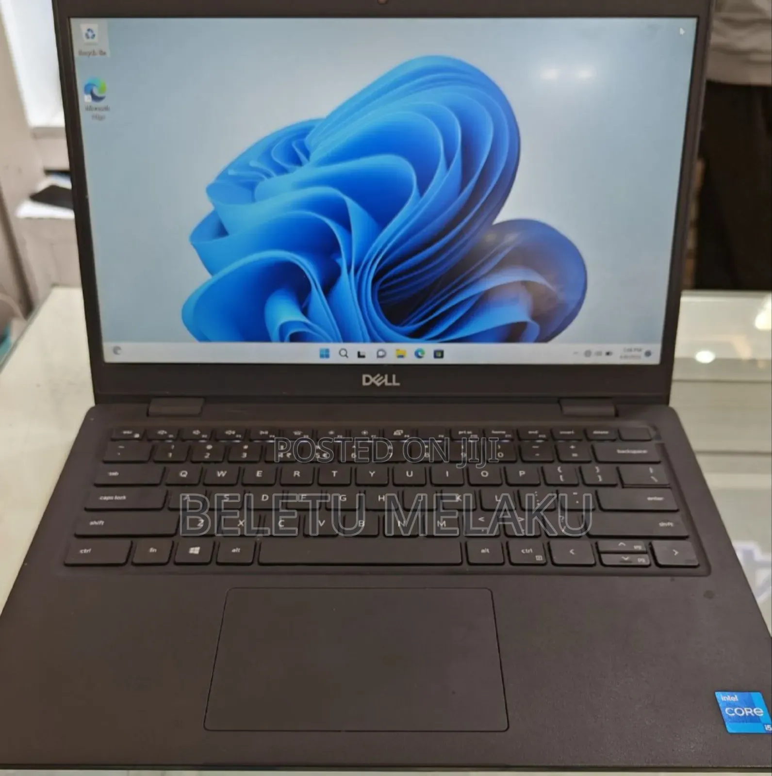 New Laptop Dell Latitude 14 8GB Intel Core I7 SSD 256GB