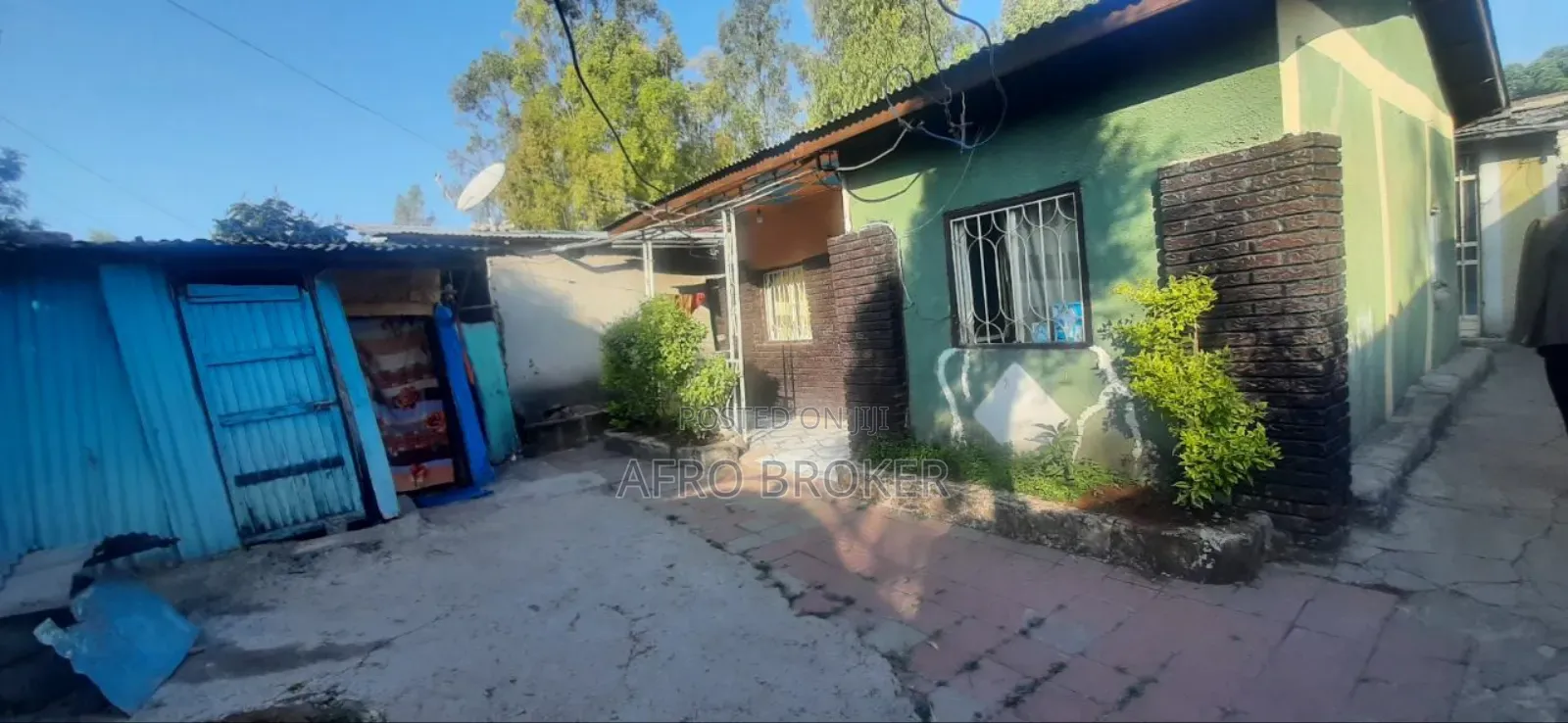 Furnished 5bdrm House in Woreda 02, Akaky Kaliti for sale