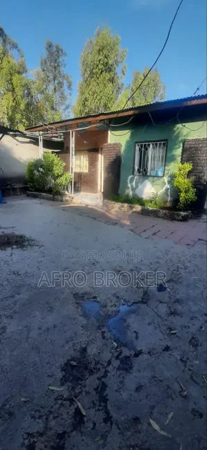 Furnished 5bdrm House in Woreda 02, Akaky Kaliti for sale