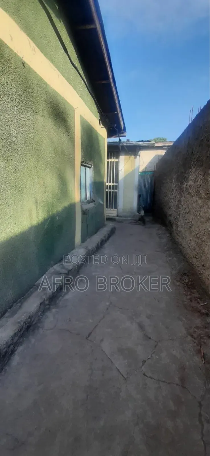 Furnished 5bdrm House in Woreda 02, Akaky Kaliti for sale