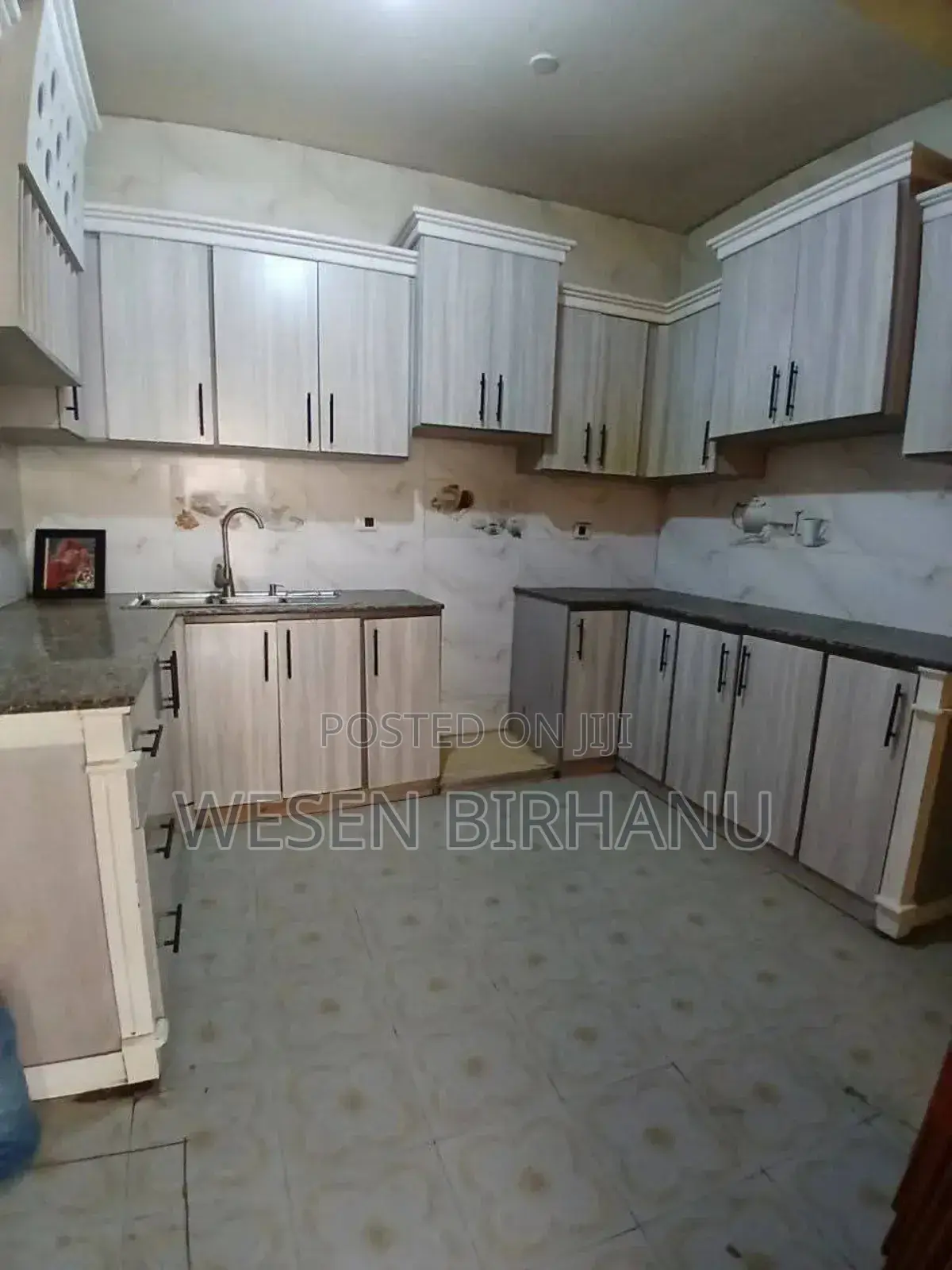 5bdrm Villa in ጣፎ, Addis Ketema for sale