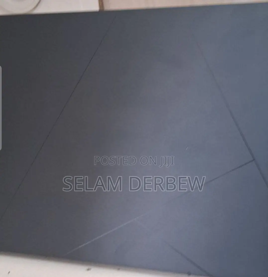 New Laptop Asus ZenBook NX500 16GB Intel Core I7 SSD 1T