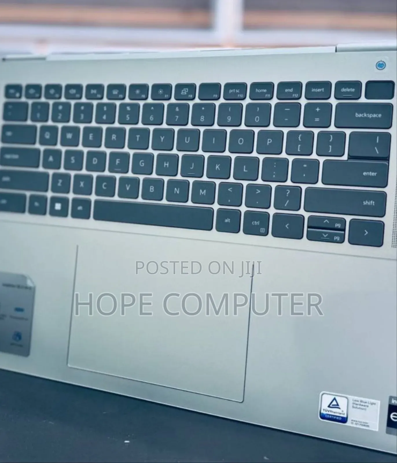 New Laptop Dell Inspiron 16 5620 16GB Intel Core I7 SSD 512GB