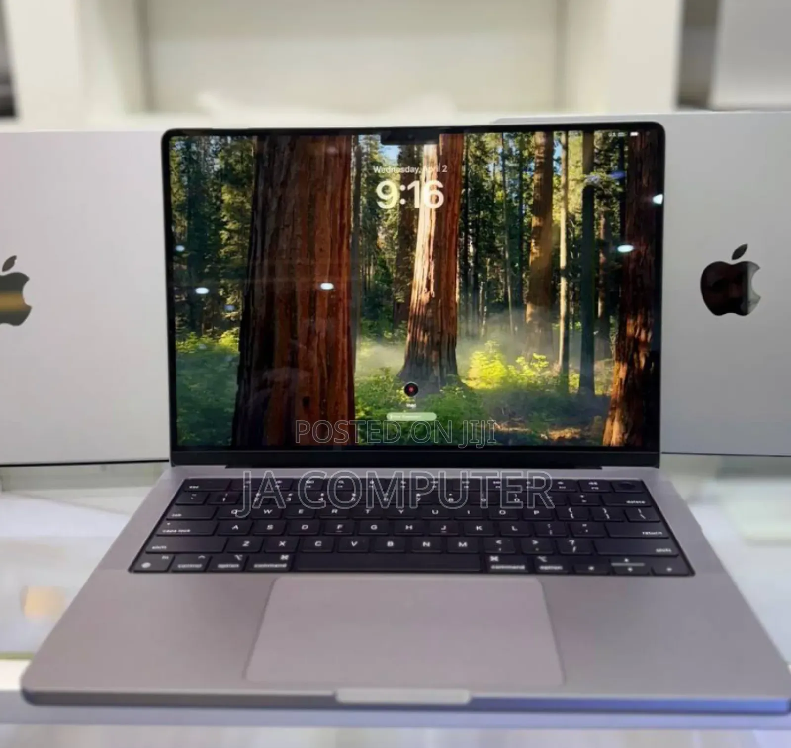 New Laptop Apple MacBook Pro M1 16GB Apple M1 Pro SSD 1T