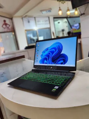 Laptop HP Pavilion Power 15 24GB Intel Core I5 SSD 512GB